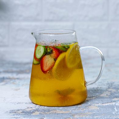 دتاکس (چای سبز، توت‌فرنگی، لیمو و خیار)